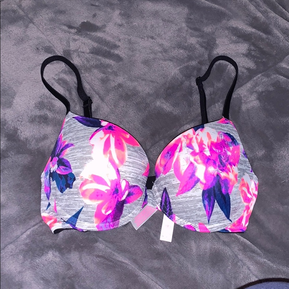 PINK bra